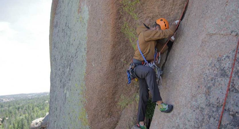 teens learn rock climbing skills in colorado
